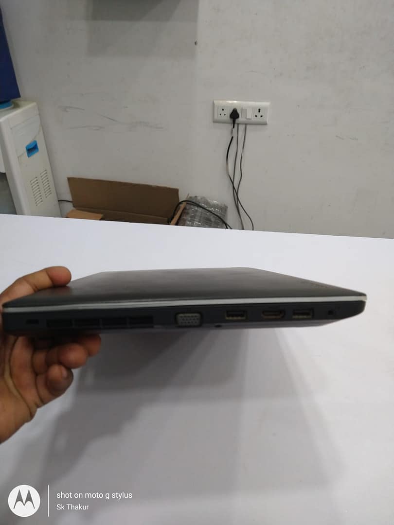 Second-hand Lenovo ThinkPad E440 Core I3 4th gen 8gb 256gb right socket view